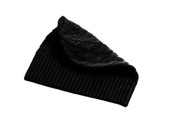 Cashmere Cable Cap