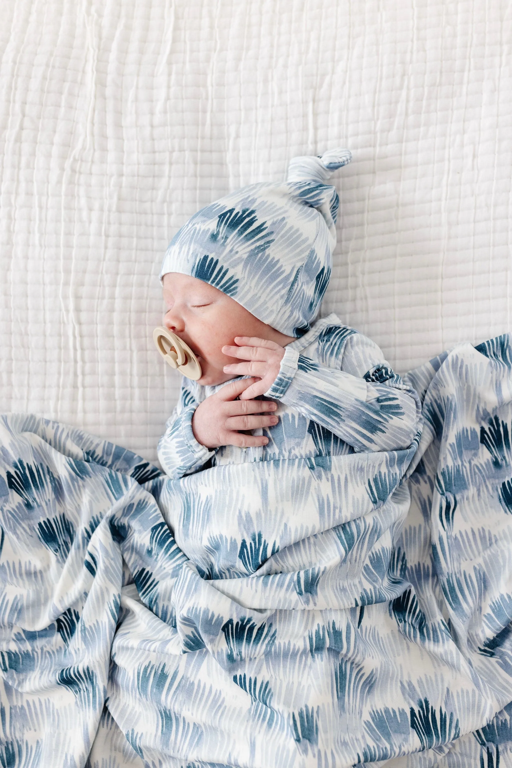 Ethan Newborn Hat Bundle (Gown)