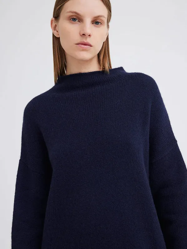 Grayson Sweater in Darkest Navy