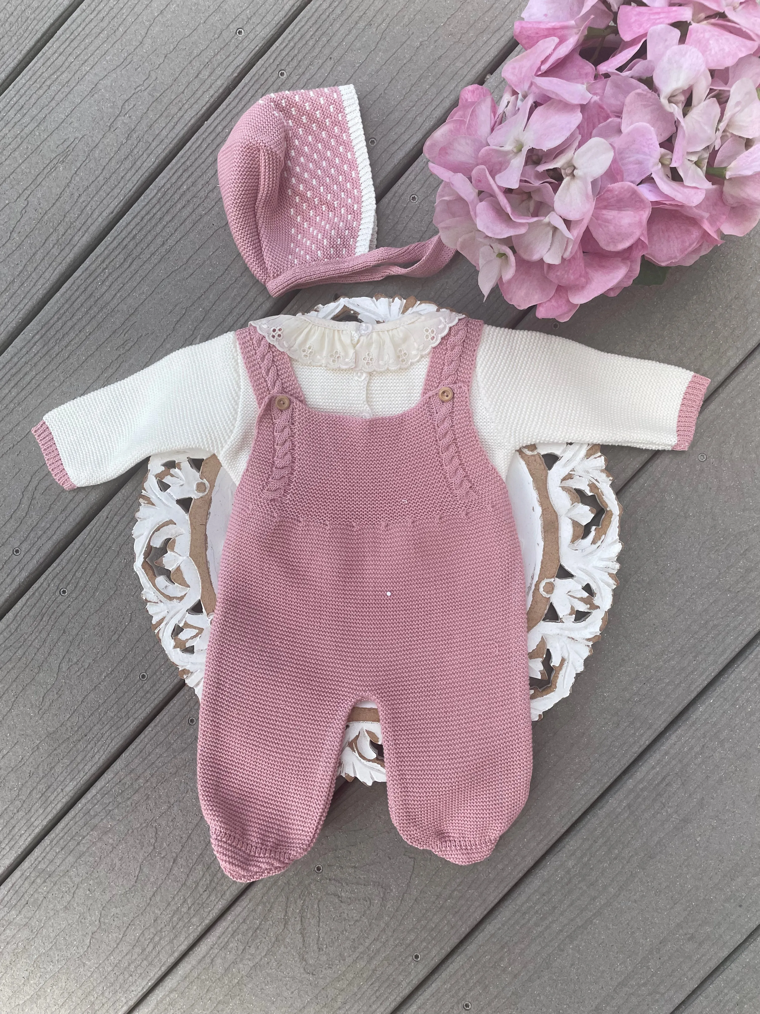 Honeycomb Pattern knit Romper Knitted Set With Doble Bow in Old Pink and Ivory