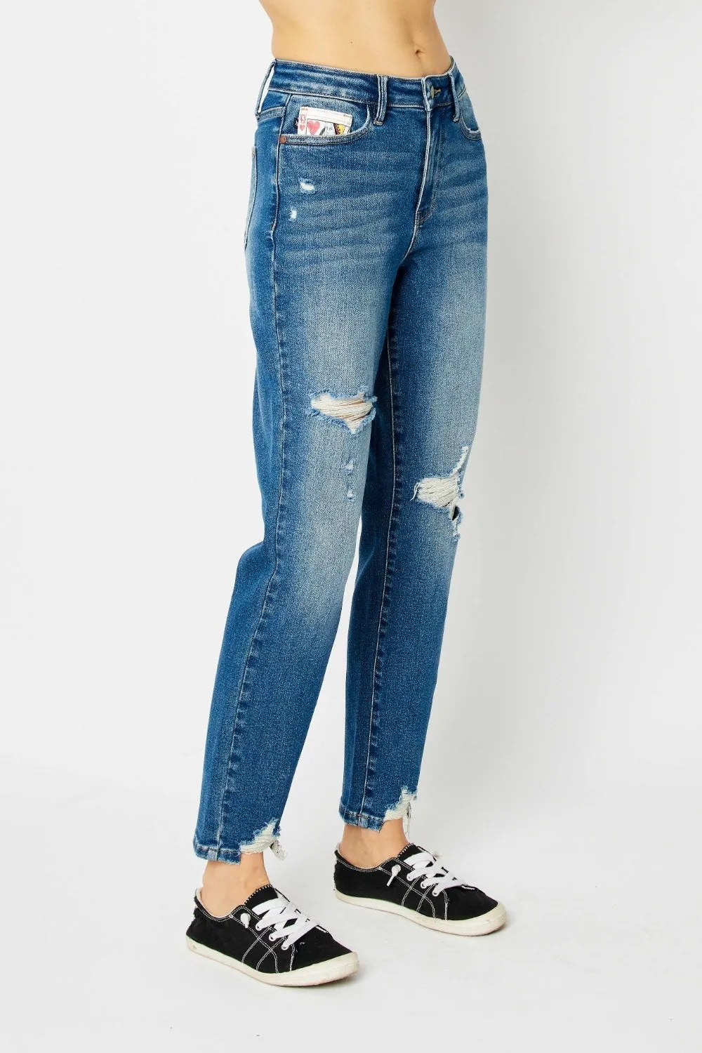 Judy Blue Queen Of Hearts Coin Pocket BF Jeans [Online Exclusive]