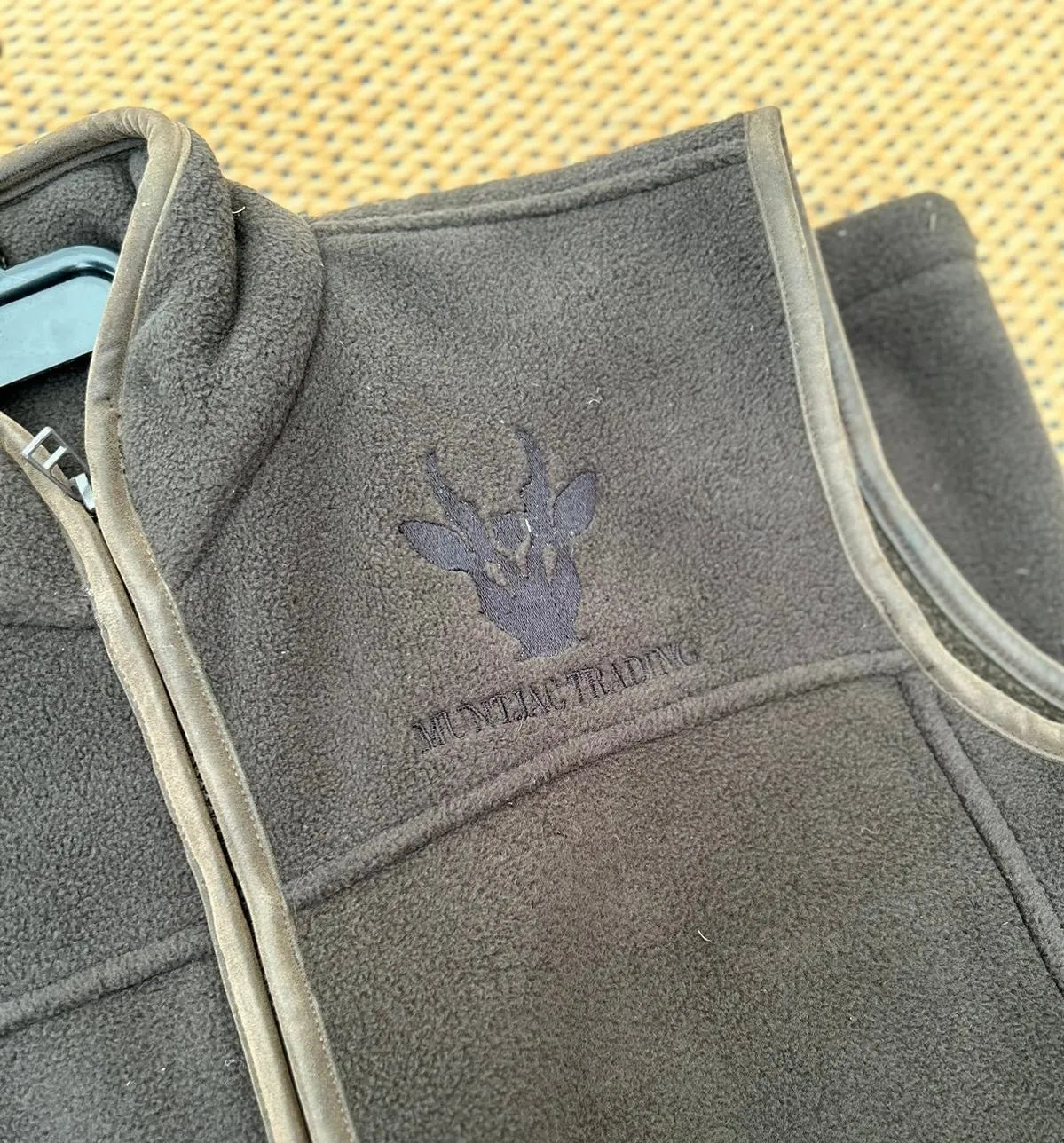 *NEW Men's Branded Muntjac Gilet