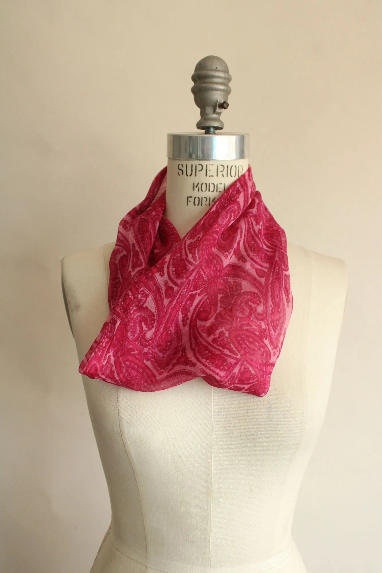 Vintage 1970s Glentex Silk Pink Paisley Infinity Scarf