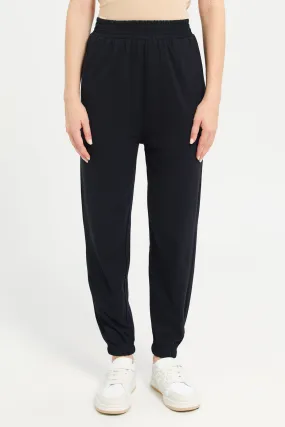 Woman Black Plain Active Pants